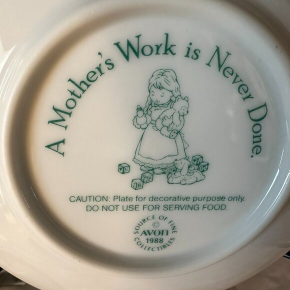 Vintage AVON Mother’s Day Plate – 1988 “A Mother’s Work is Never Done” - Picture 4 of 7